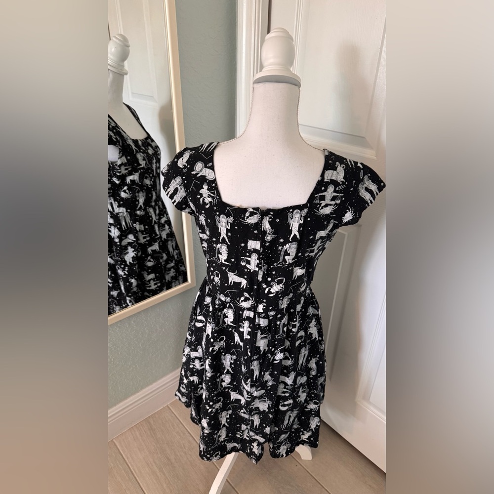 Mata Traders Zodiac/Horoscope Dress Sz M - Picture 6 of 10